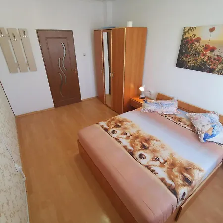 Lägenhet Apartament Faleza 4 *