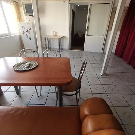 Apartament Faleza 4 Lägenhet
