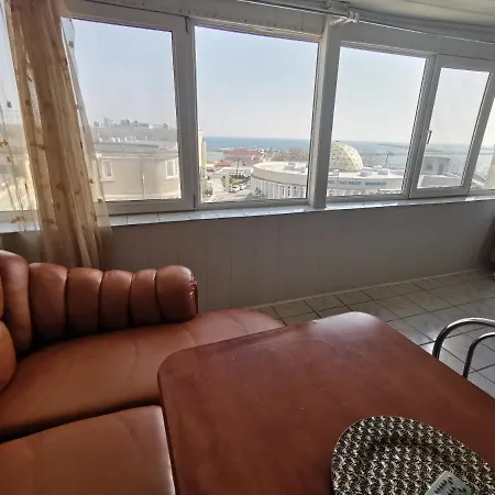 Apartament Faleza 4 Lägenhet